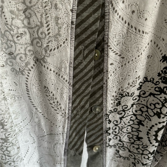 Parsley & Sage Top - Picture 3 of 5